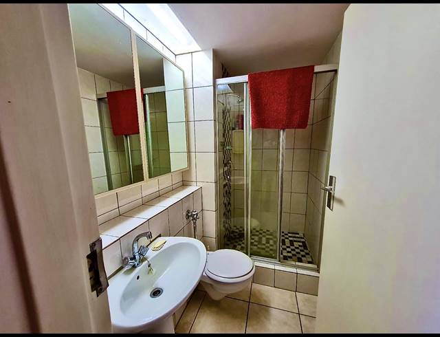 3 BEDROOM APARTMENT FOR SALE IN UMHLANGA CENTRAL